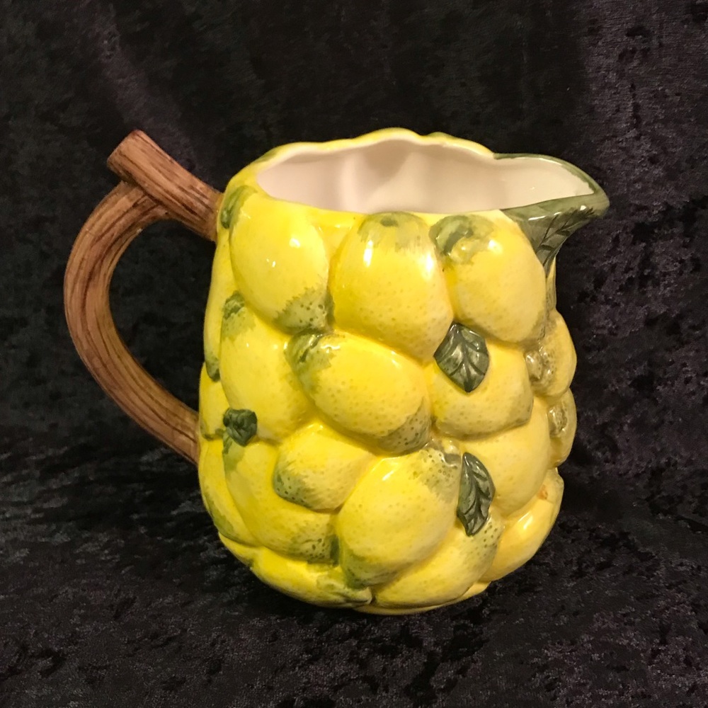 Pitcher Lemon designed - Picture 2 of 8